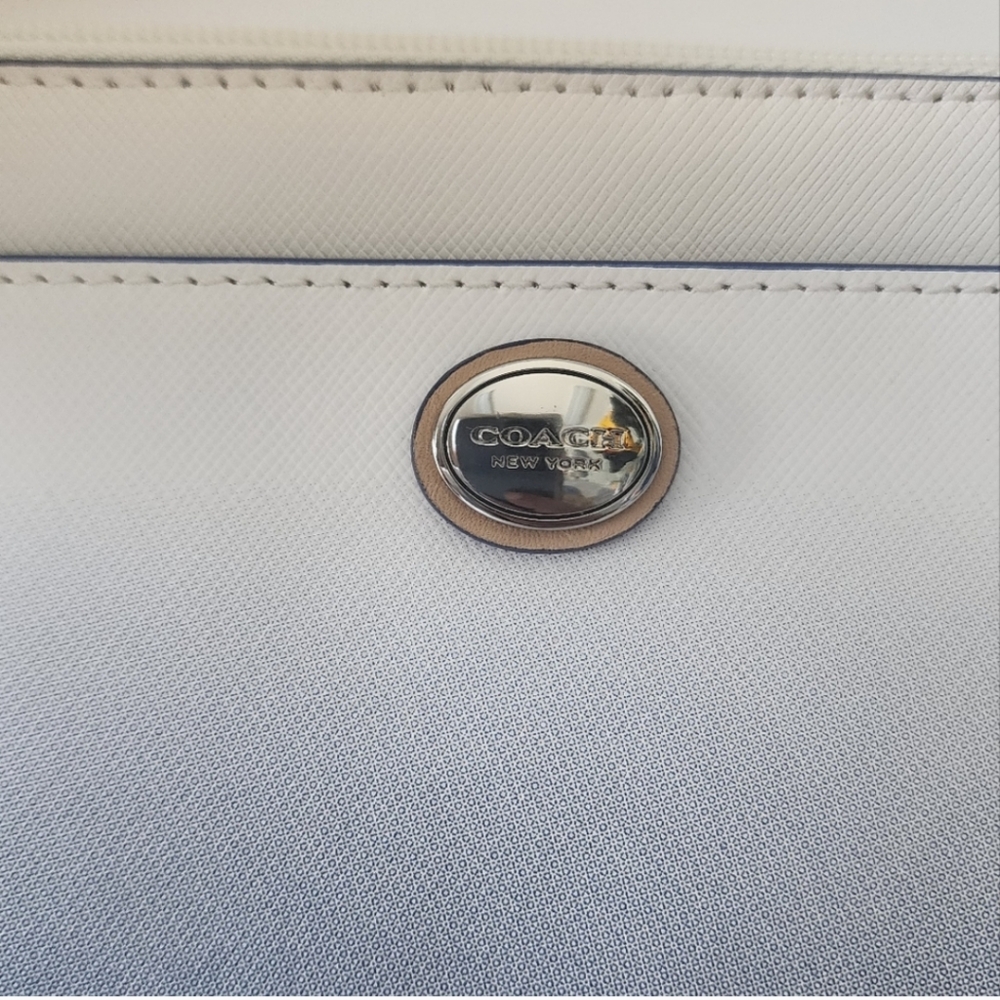 Coach Peyton Blue Ombré Clutch Purse Wristlet Wallet - Picture 7 of 12